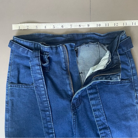 High rise flared bottom denim - Picture 5 of 5